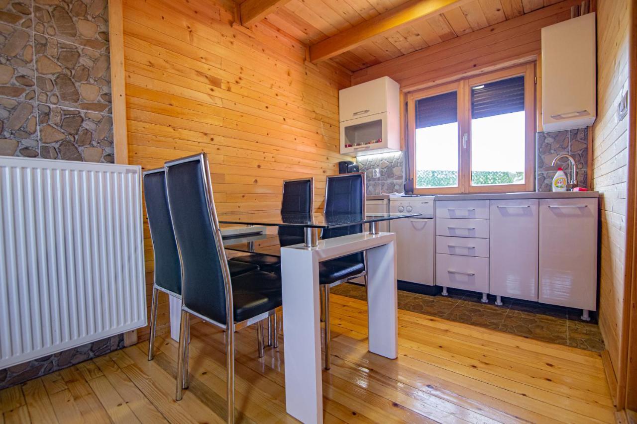 Zlatibor Brvnara Mir Villa ภายนอก รูปภาพ