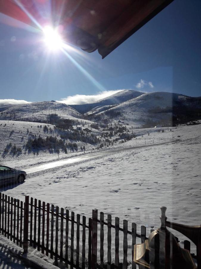 Zlatibor Brvnara Mir Villa ภายนอก รูปภาพ
